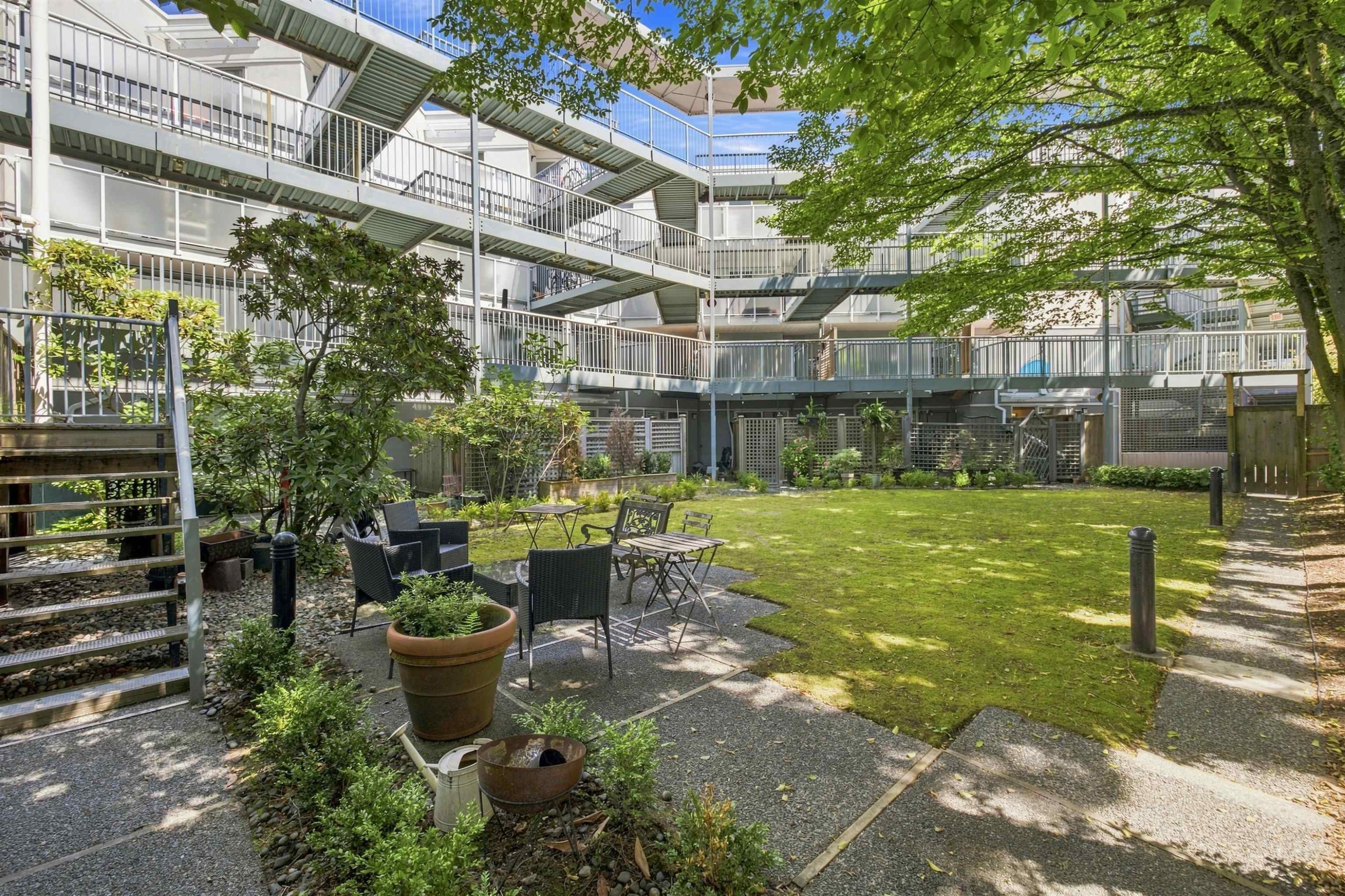 108-2020 8Th Avenue W, Vancouver, BC