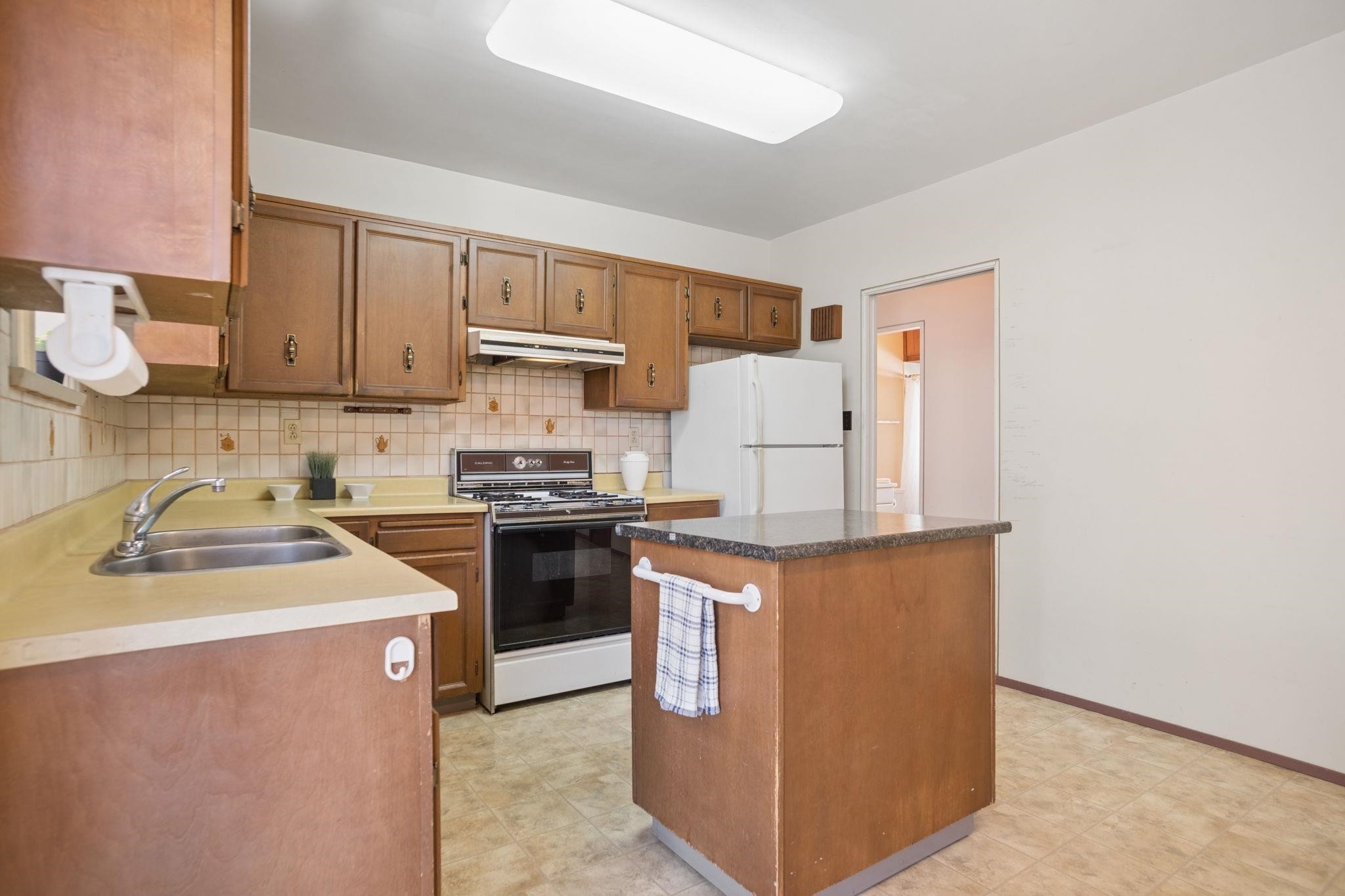 7707 Mcgregor Avenue, Burnaby, BC