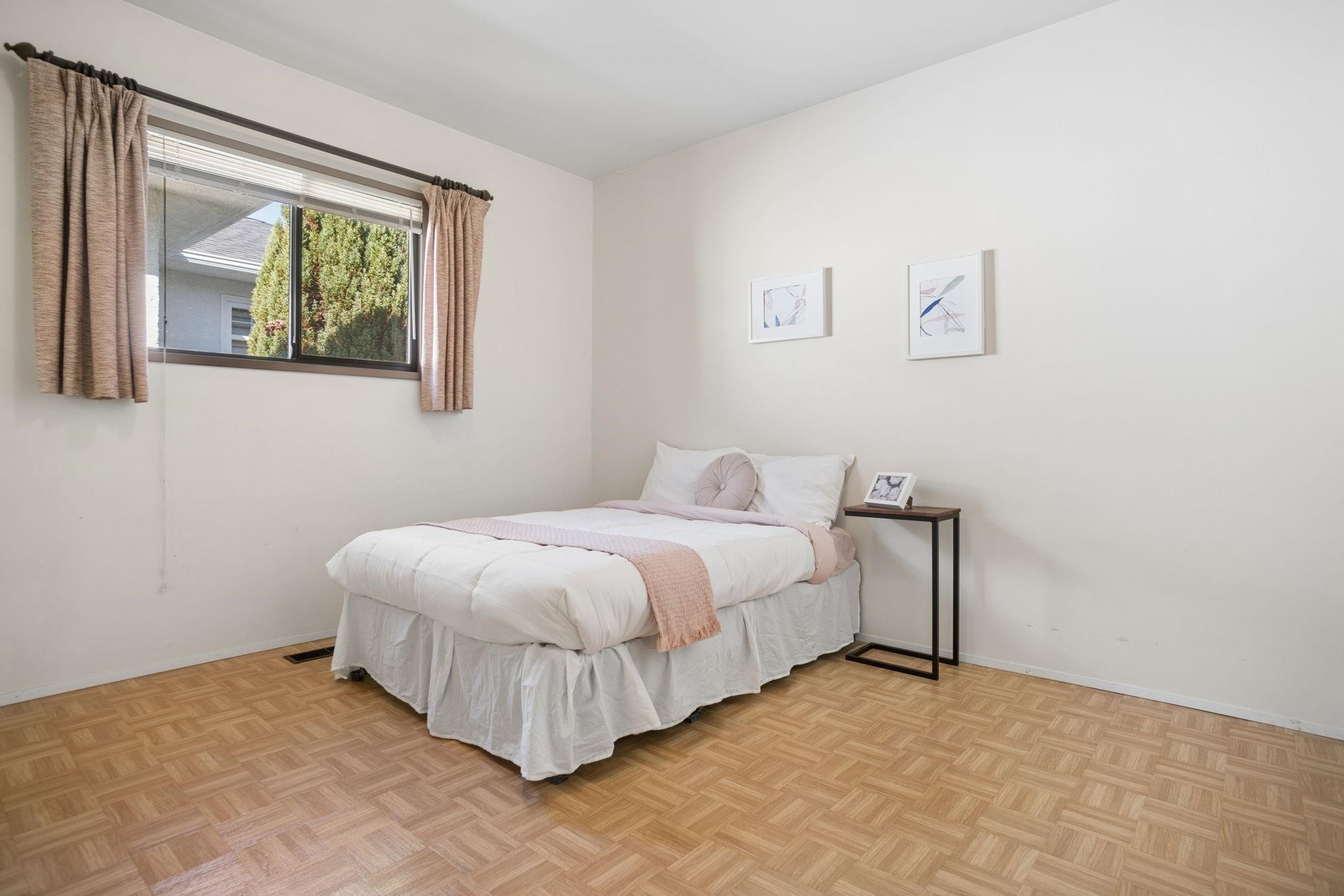 7707 Mcgregor Avenue, Burnaby, BC