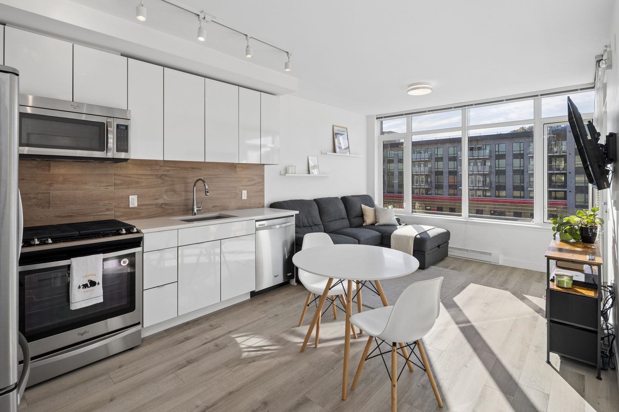 602-200 Nelson'S Crescent, New Westminster, BC