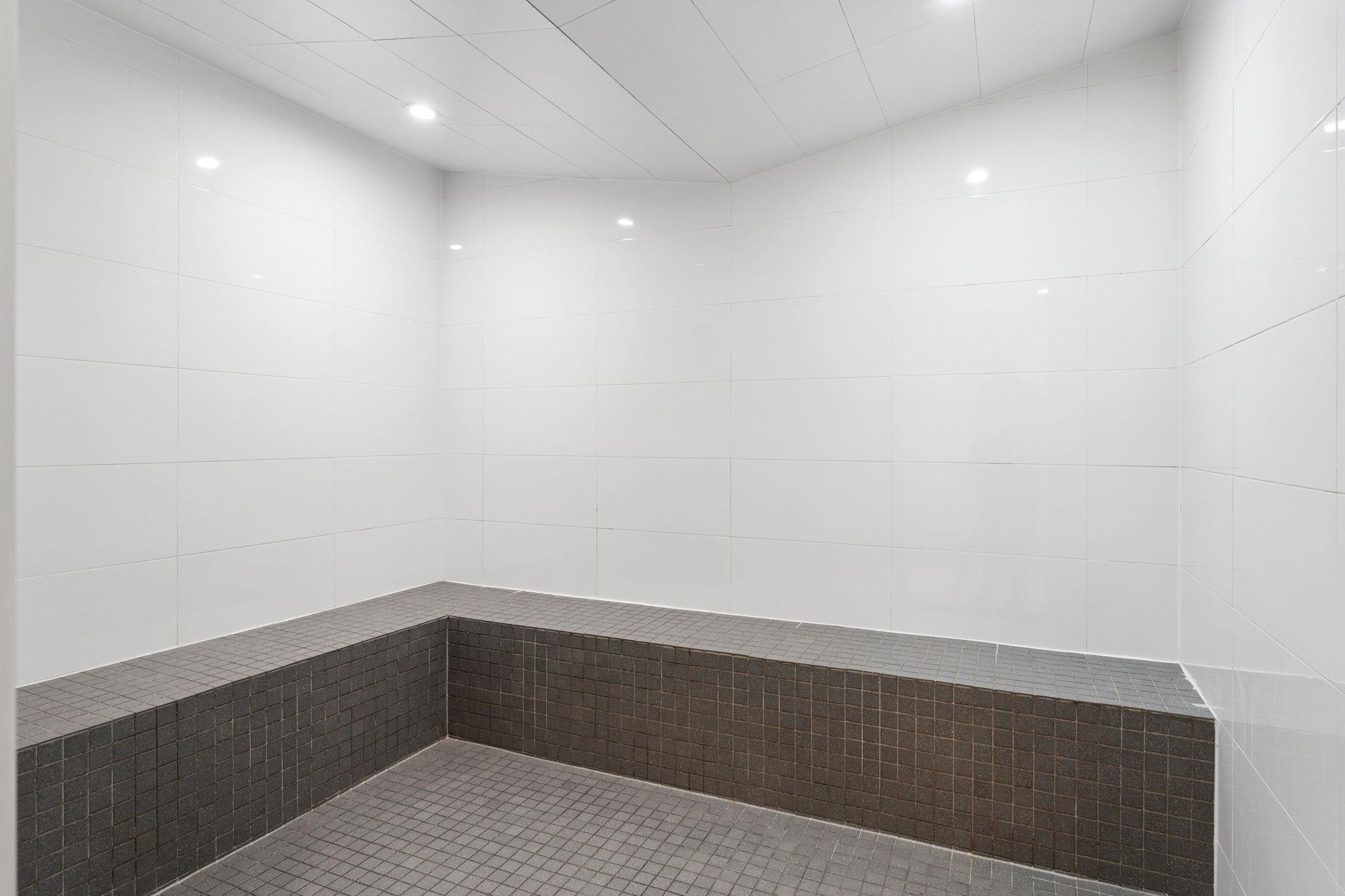 602-200 Nelson'S Crescent, New Westminster, BC