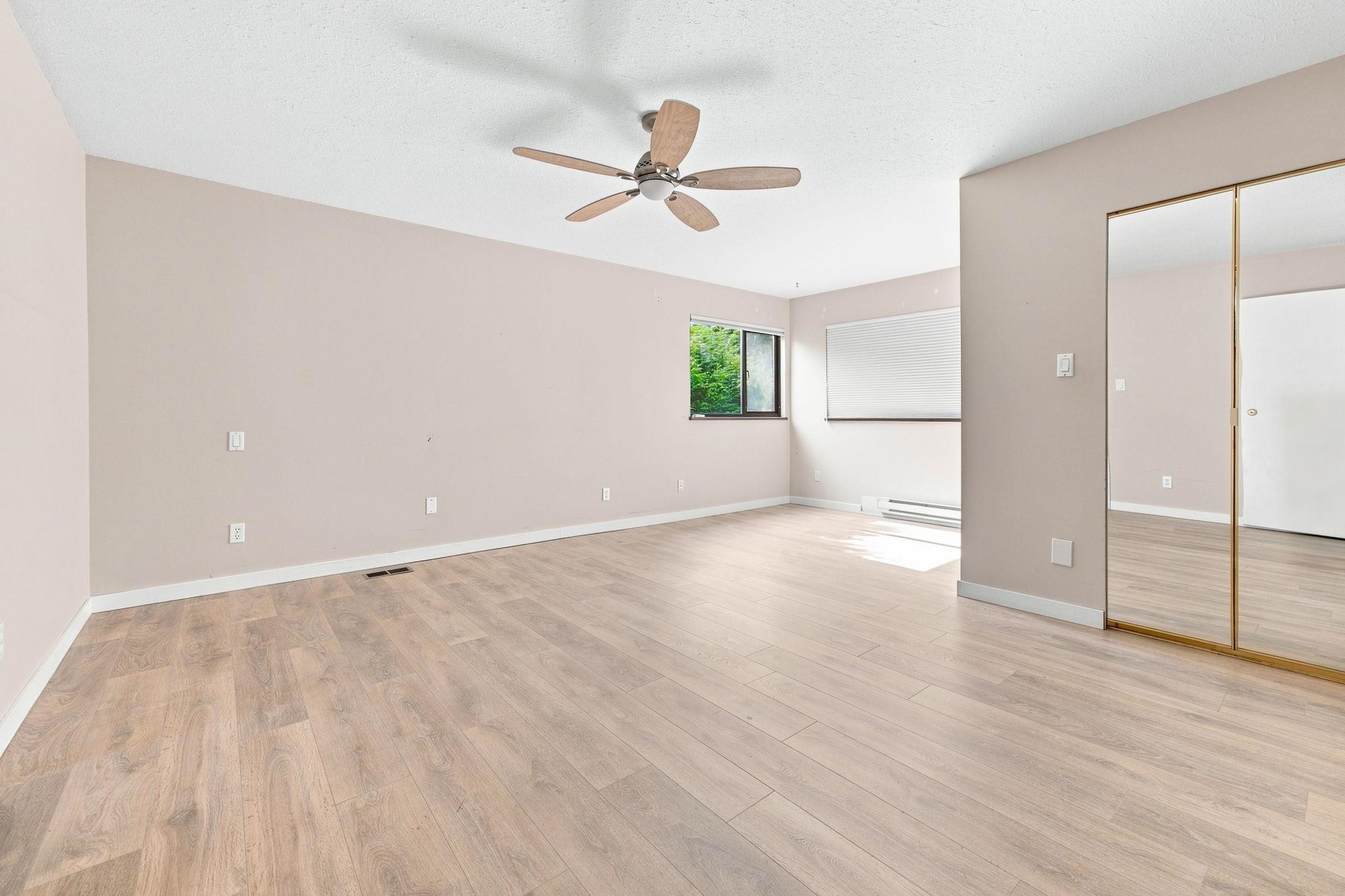 5519 Cliffridge Place, North Vancouver, BC