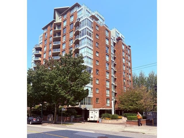 707-1575 10Th Avenue W, Vancouver, BC