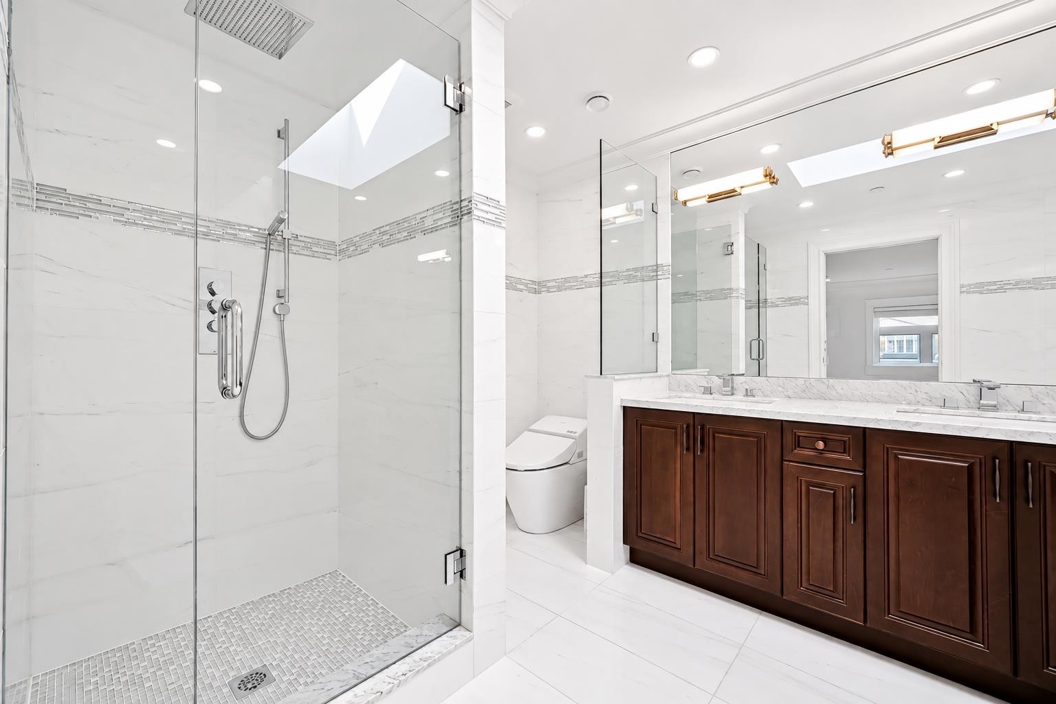 1433 48Th Avenue W, Vancouver, BC