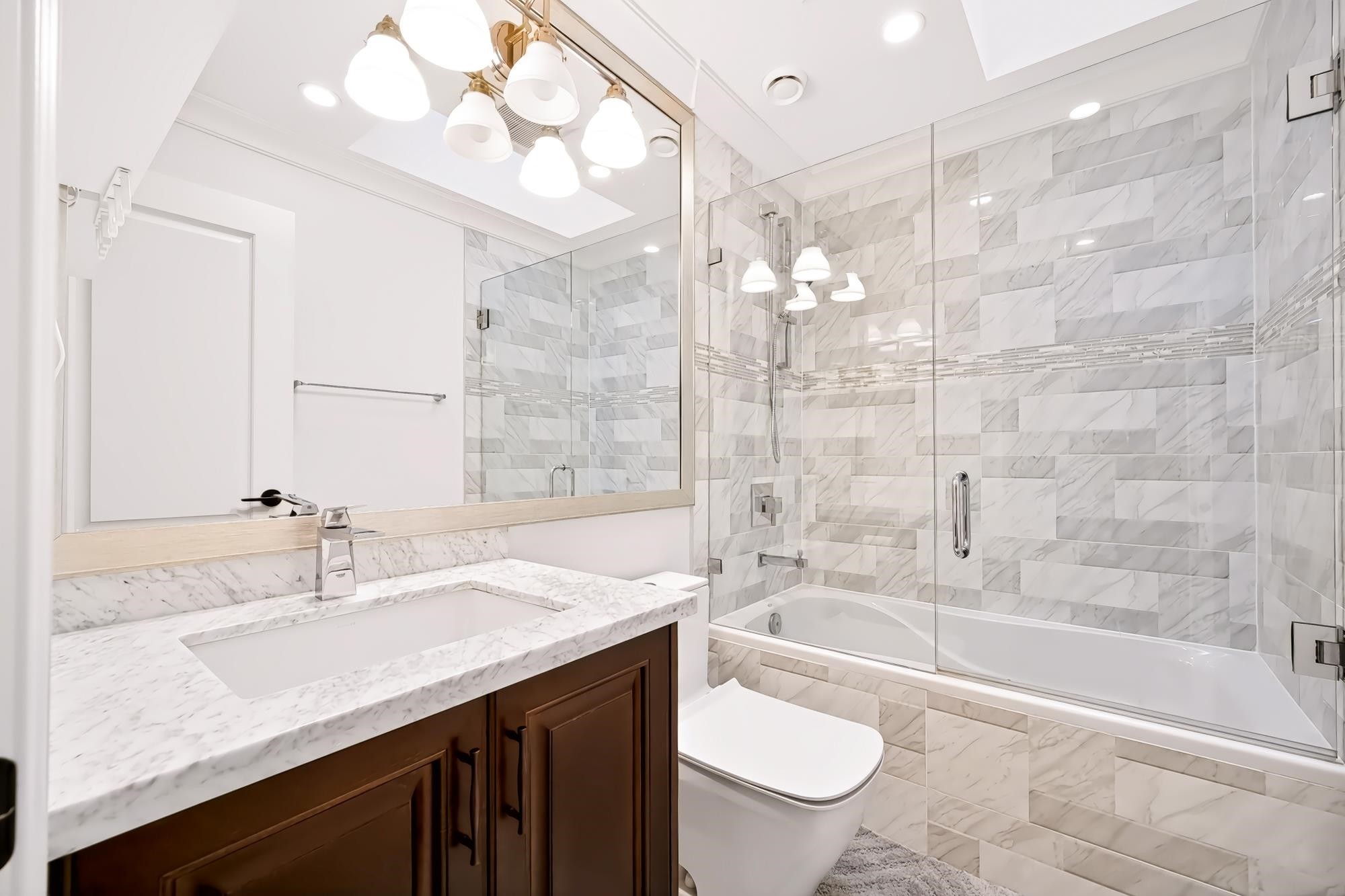 1433 48Th Avenue W, Vancouver, BC