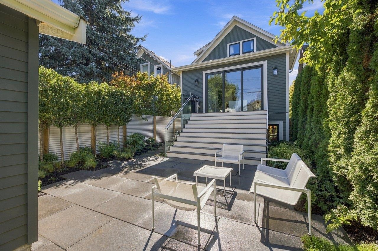 279 18Th Avenue E, Vancouver, BC