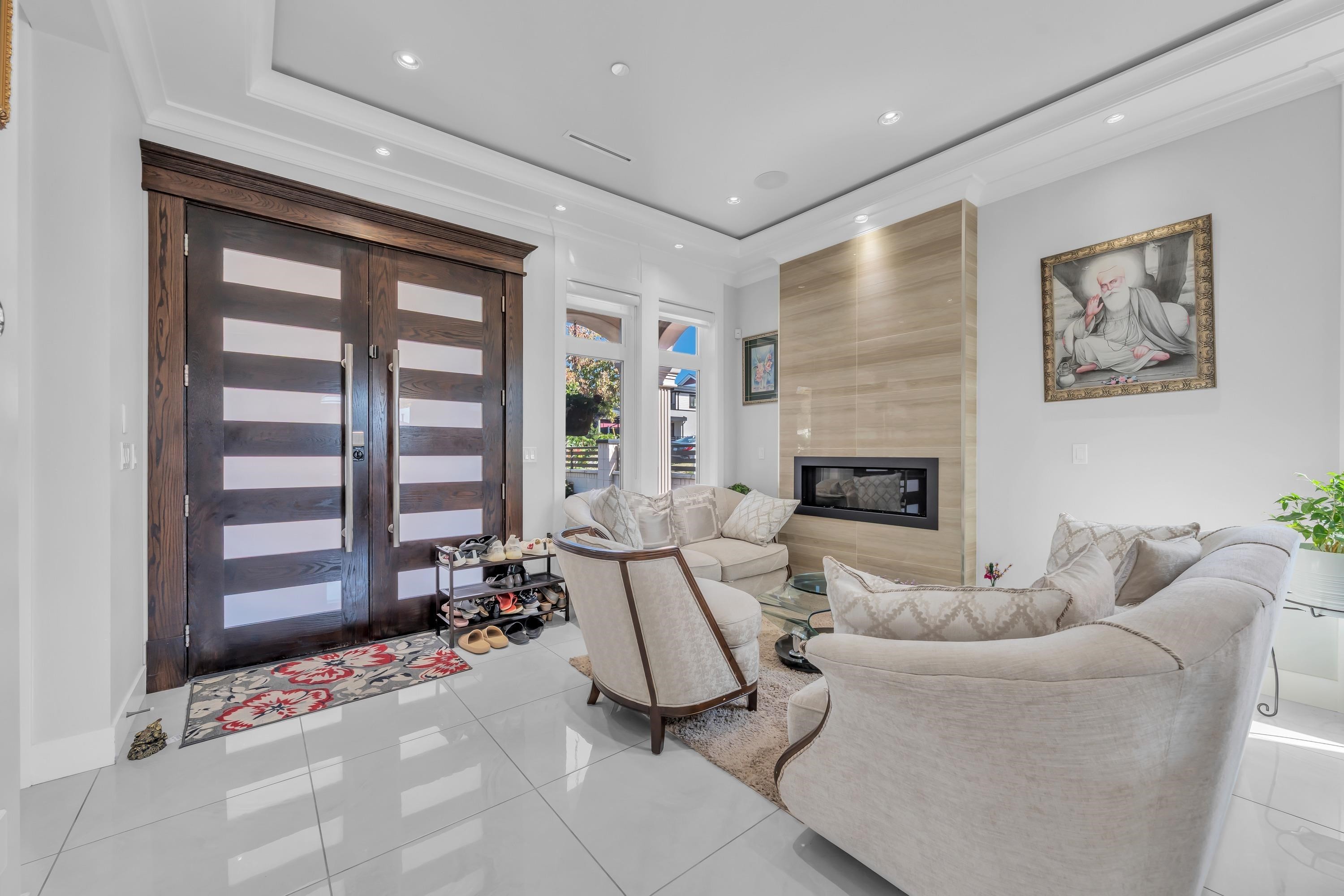 768 58Th Avenue E, Vancouver, BC
