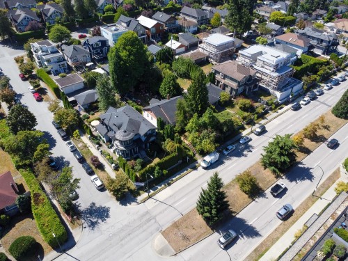 4111 Ash Street, Vancouver, BC 