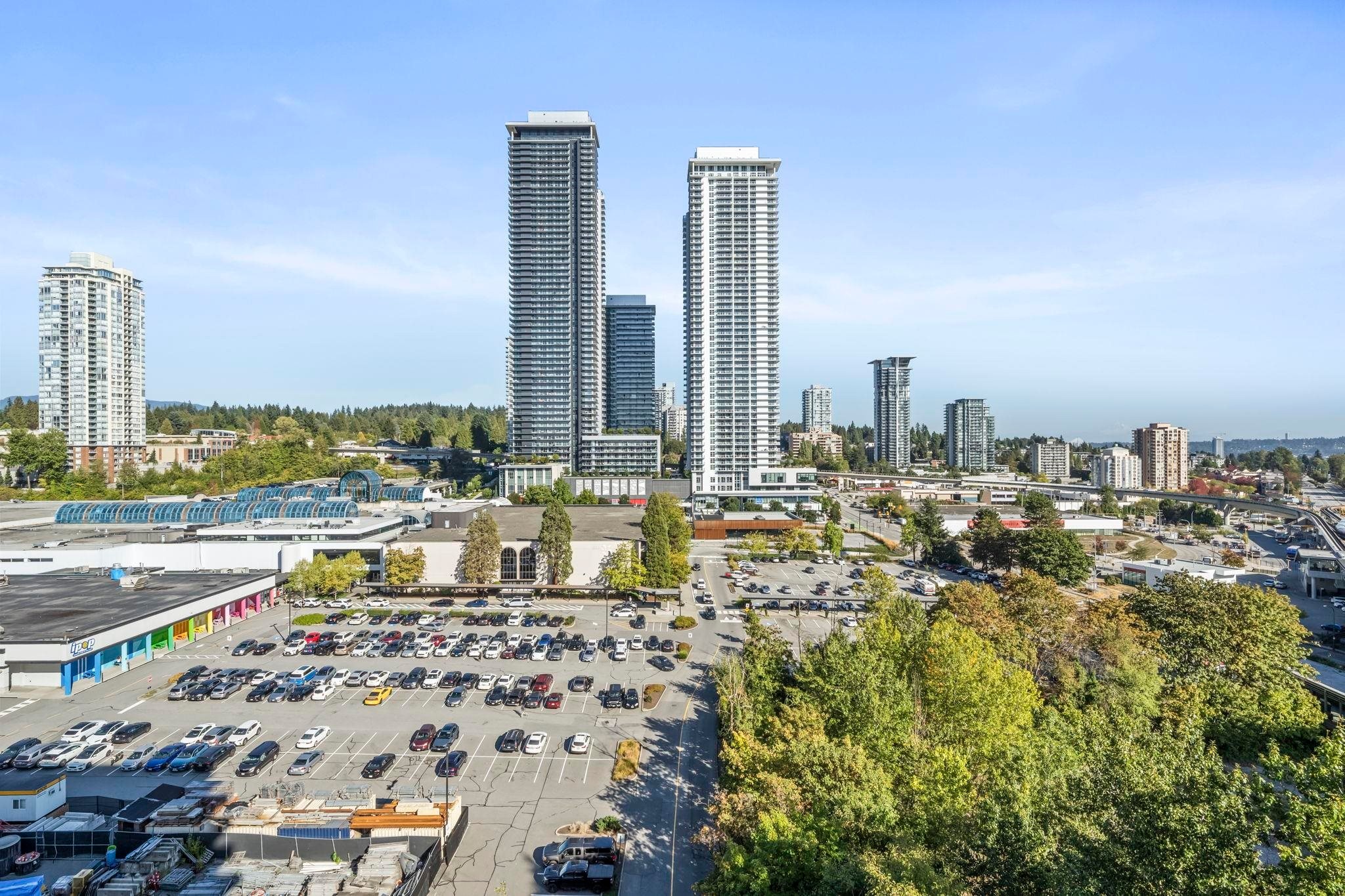 1504-3771 Bartlett Court, Burnaby, BC