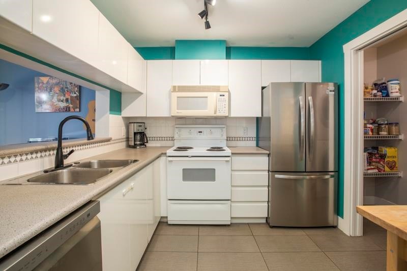211-8460 Jellicoe Street, Vancouver, BC
