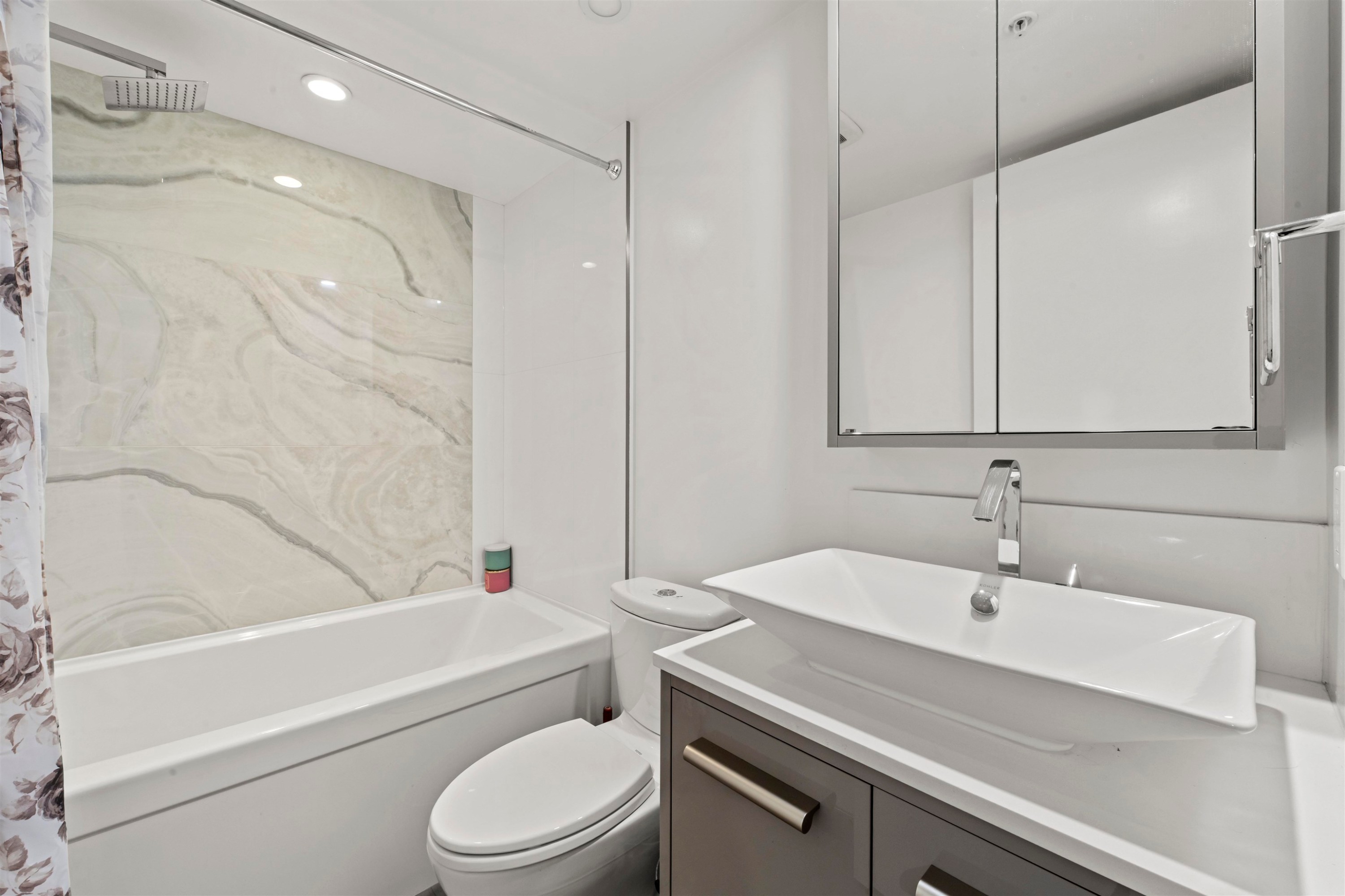 2201-2378 Alpha Avenue, Burnaby, BC
