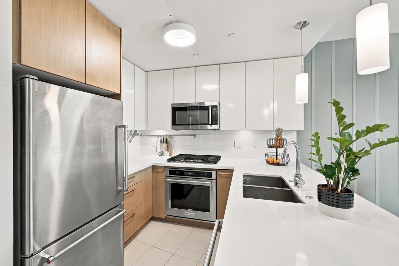 127-22 Royal Avenue E, New Westminster, BC