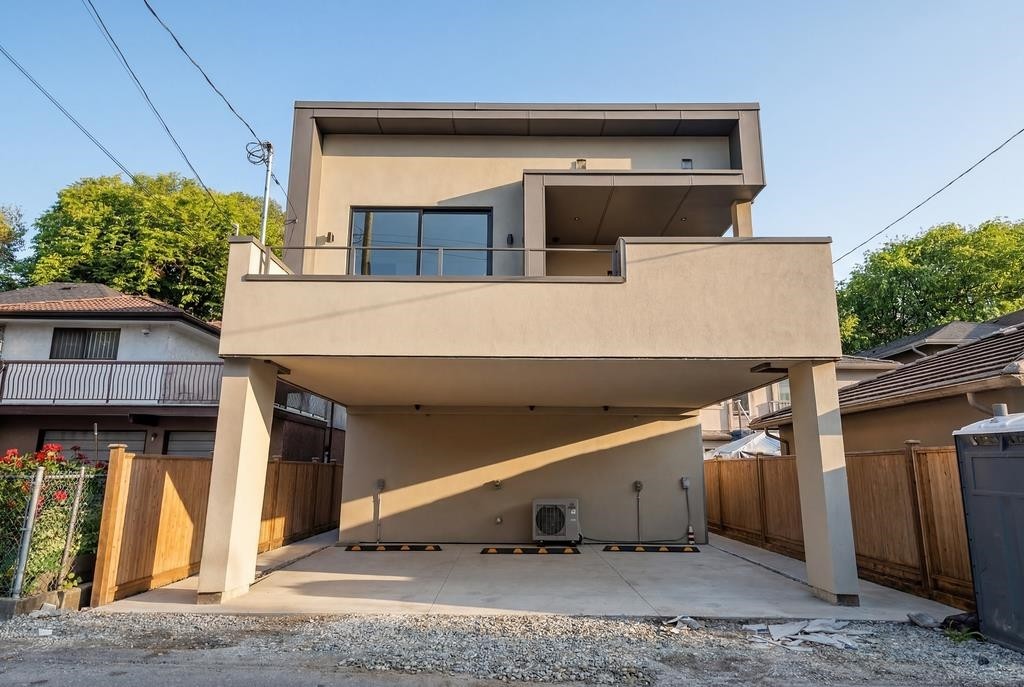 366 23Rd Avenue E, Vancouver, BC