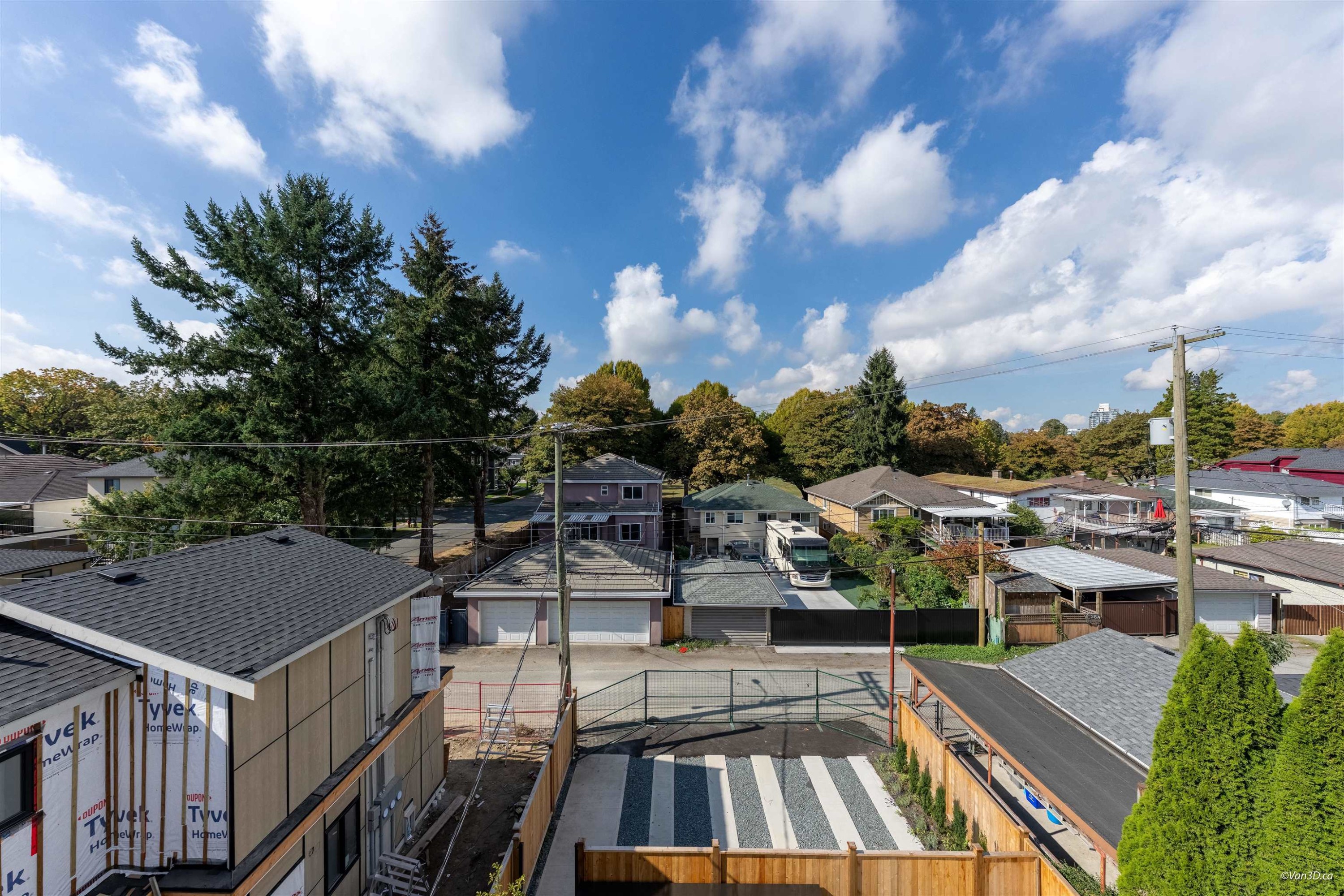 1-5385 Earles Street, Vancouver, BC