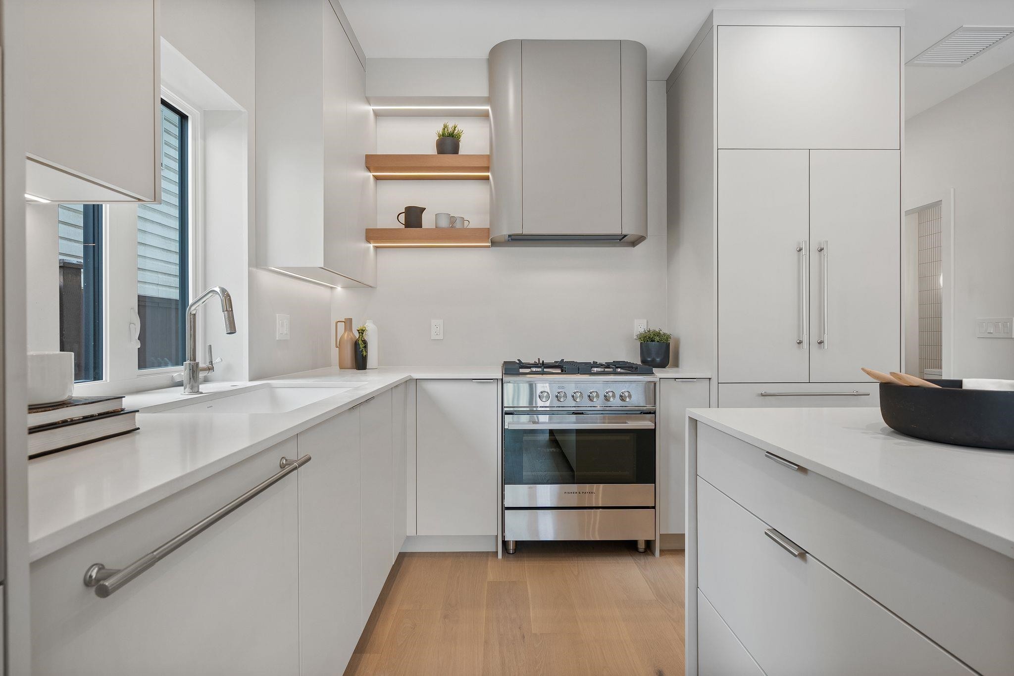 2-2211 William Street, Vancouver, BC