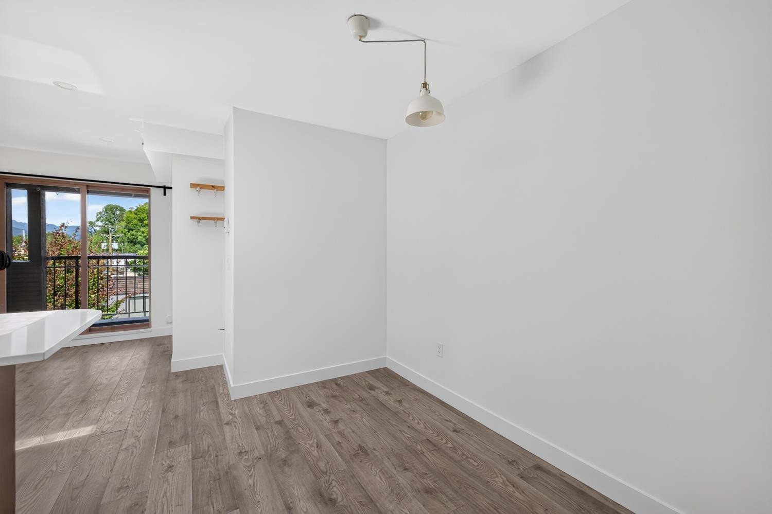 401-688 16Th Avenue E, Vancouver, BC