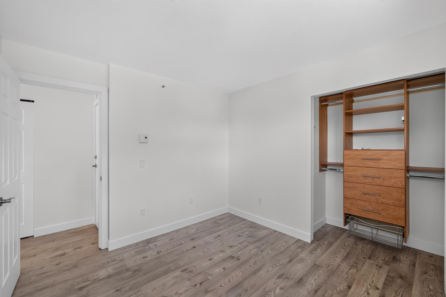 401-688 16Th Avenue E, Vancouver, BC