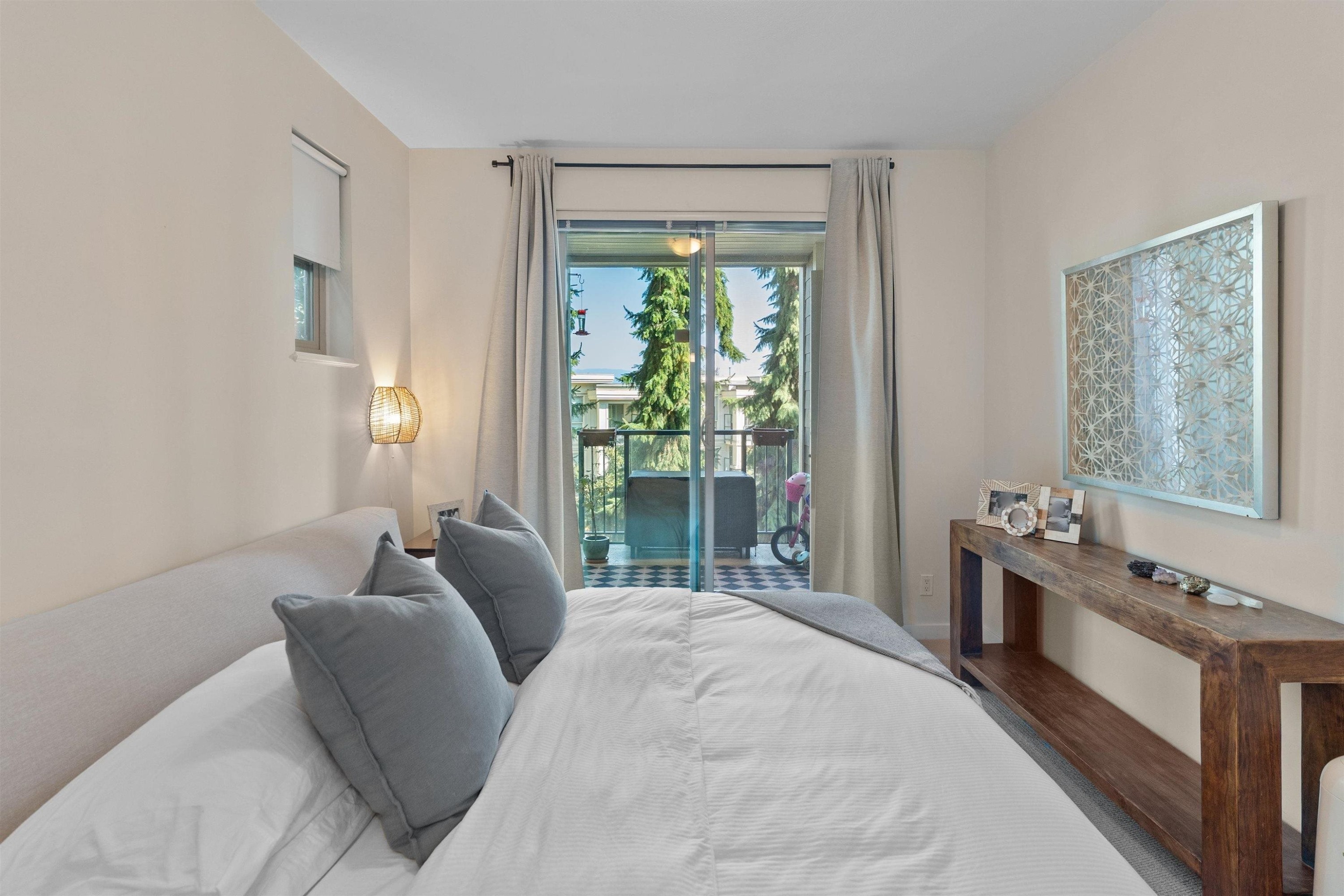 203-255 Ross Drive, New Westminster, BC