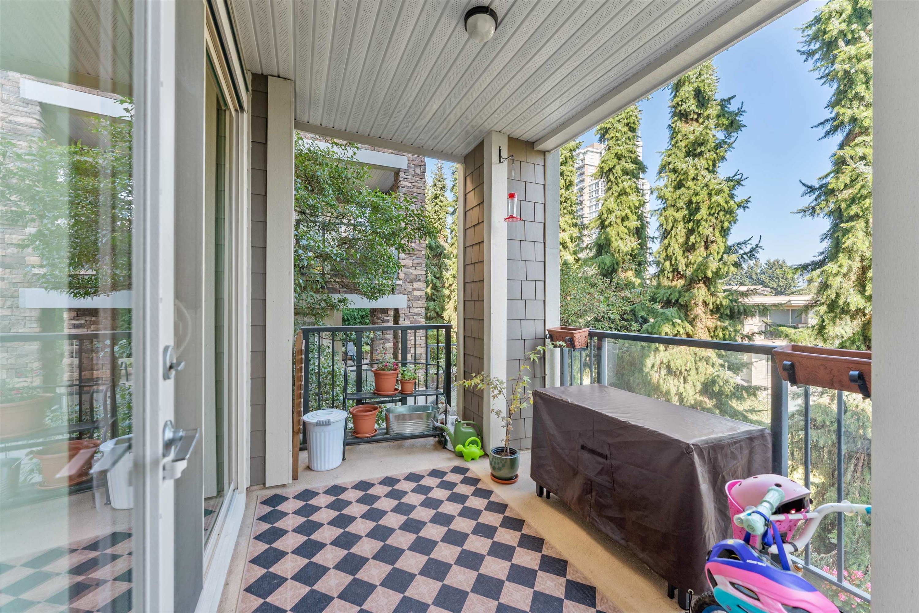 203-255 Ross Drive, New Westminster, BC