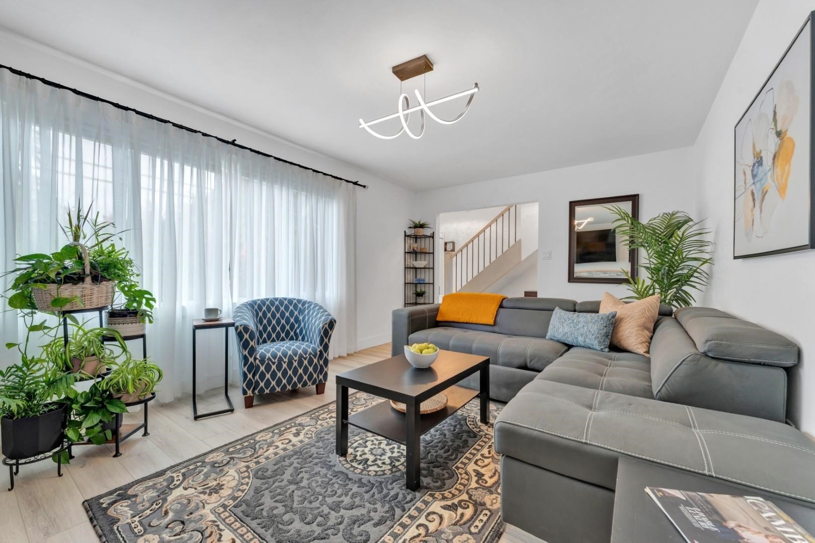 1401 Apel Drive, Port Coquitlam, BC
