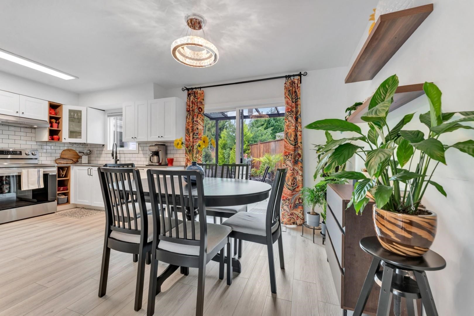1401 Apel Drive, Port Coquitlam, BC