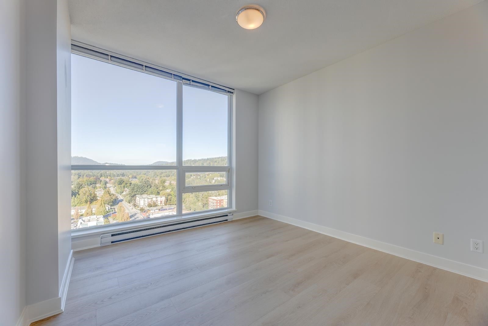 2501-2968 Glen Drive, Coquitlam, BC