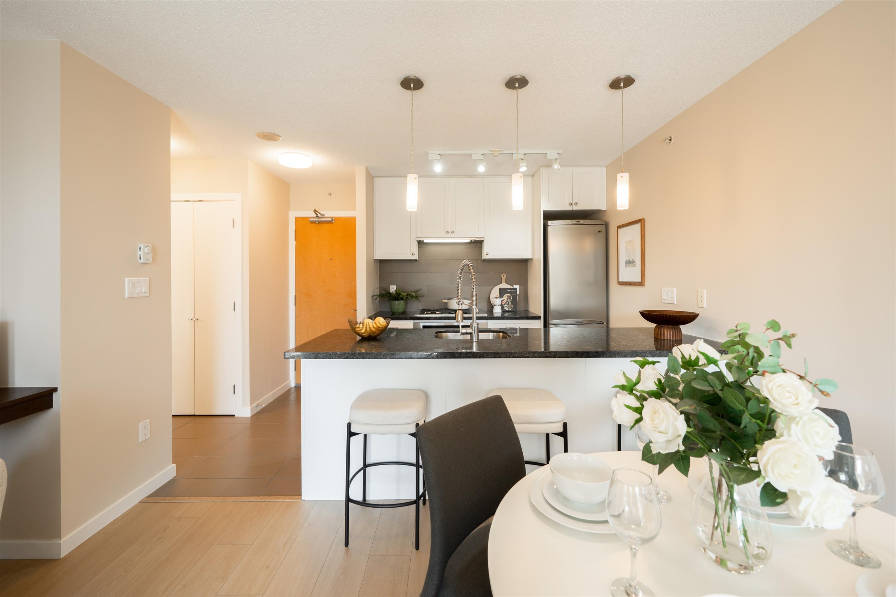 608-2982 Burlington Drive, Coquitlam, BC