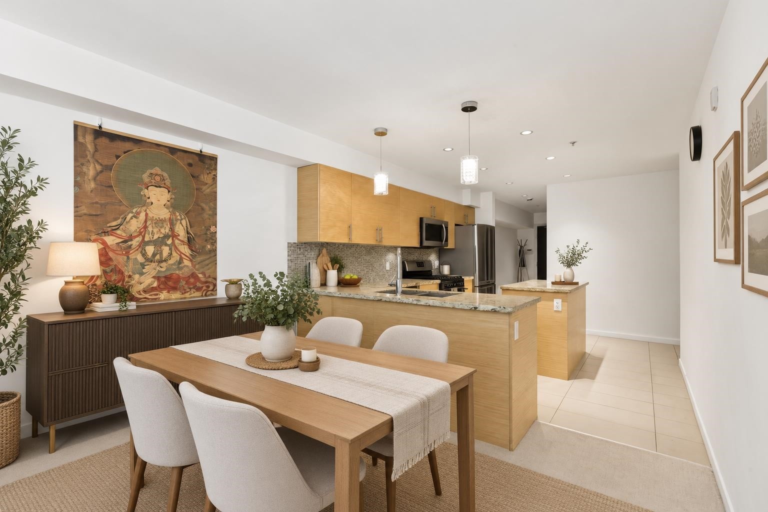 204-2832 Capilano Road, North Vancouver, BC