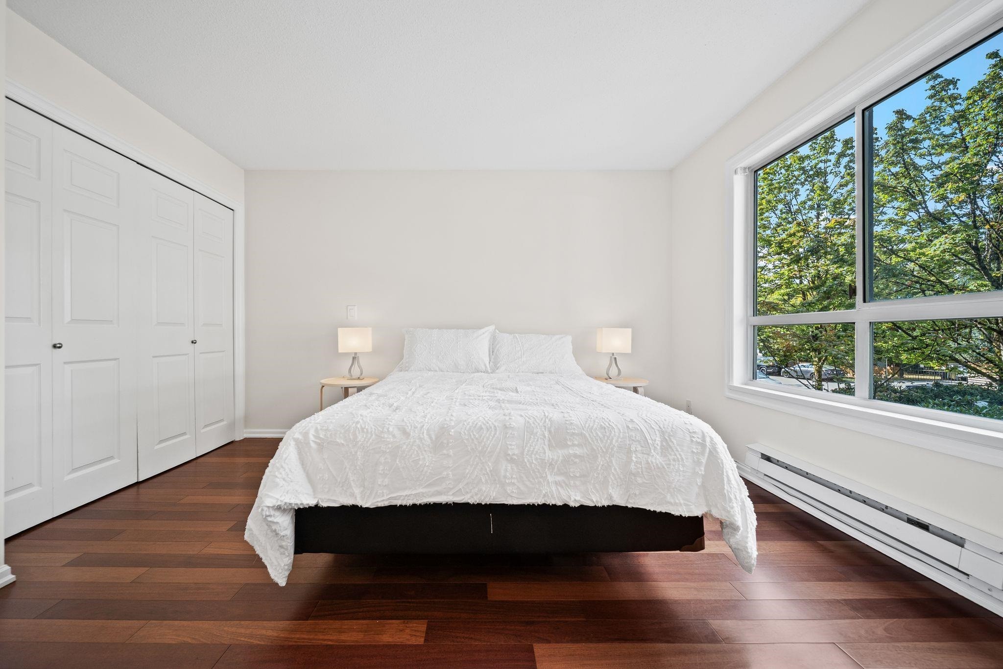 201-4990 Mcgeer Street, Vancouver, BC