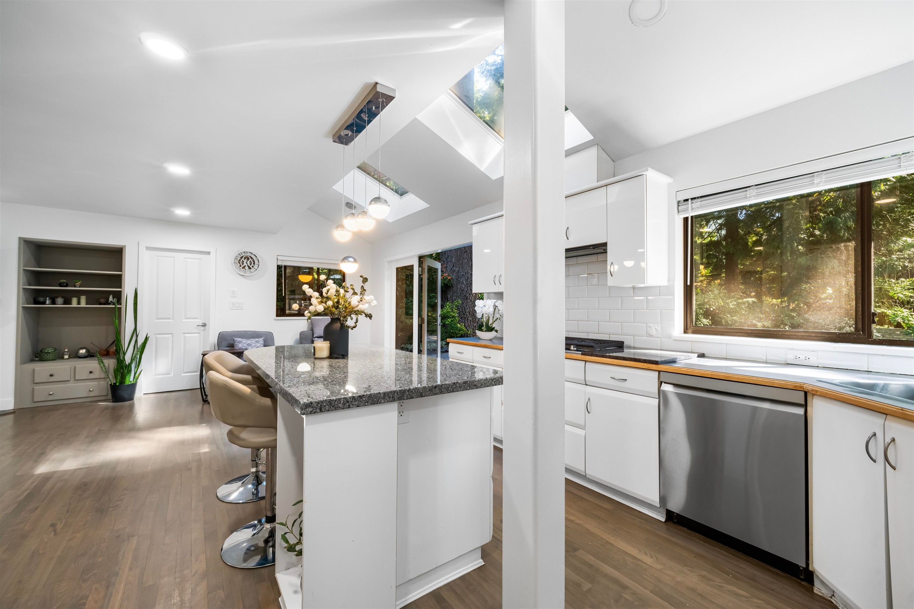 5520 Huckleberry Lane, North Vancouver, BC