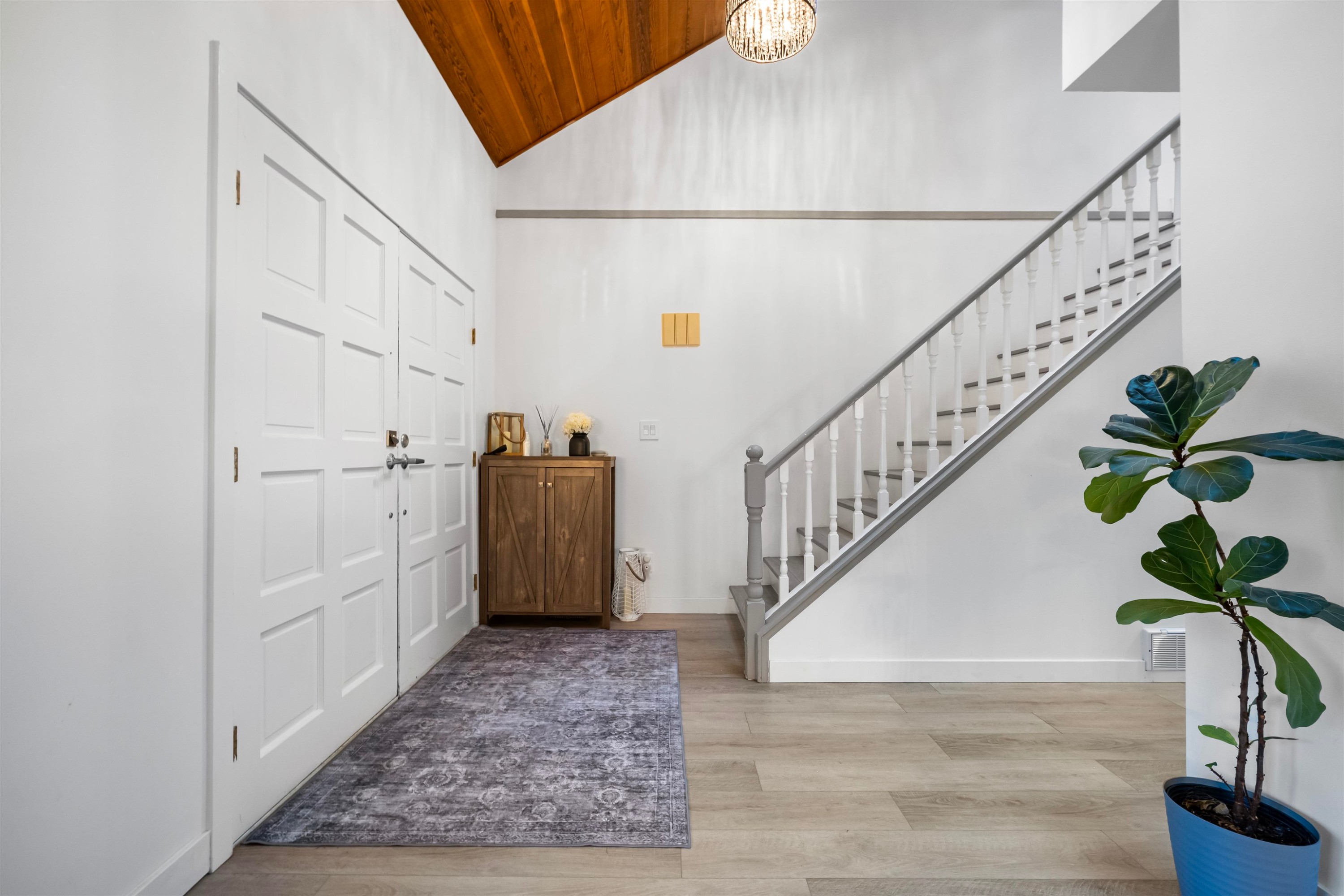 5520 Huckleberry Lane, North Vancouver, BC