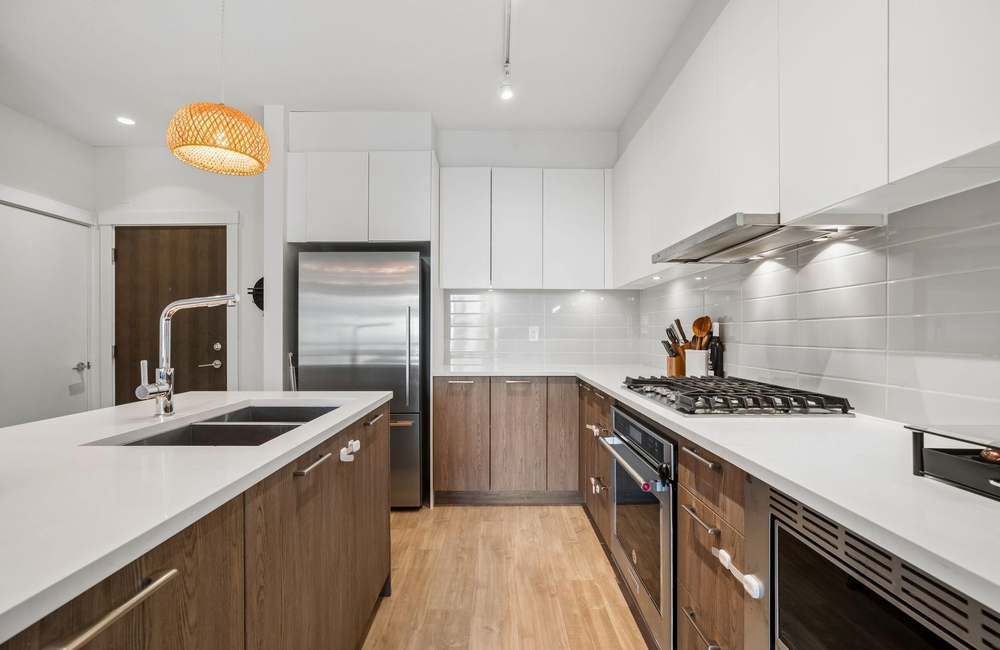 105-625 3Rd Street E, North Vancouver, BC