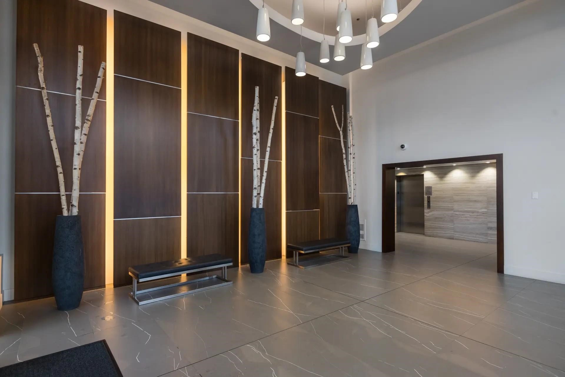 208-3606 Aldercrest Drive, North Vancouver, BC