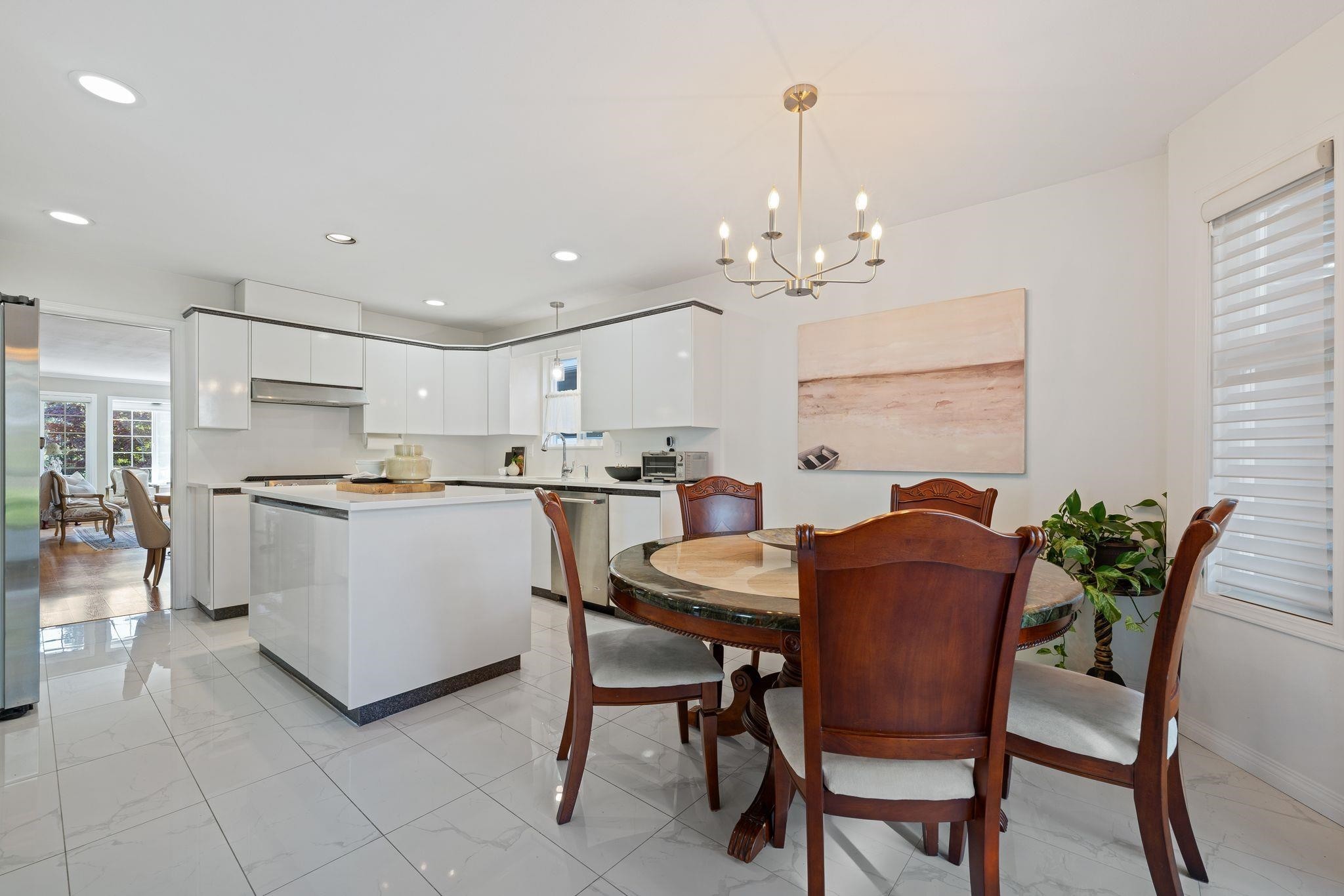 1154 Harold Road, North Vancouver, BC