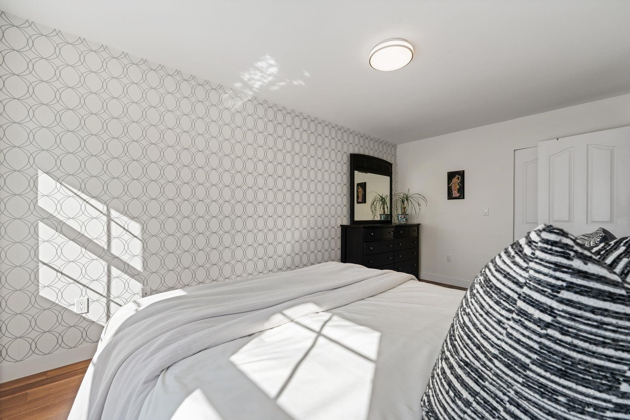 1154 Harold Road, North Vancouver, BC