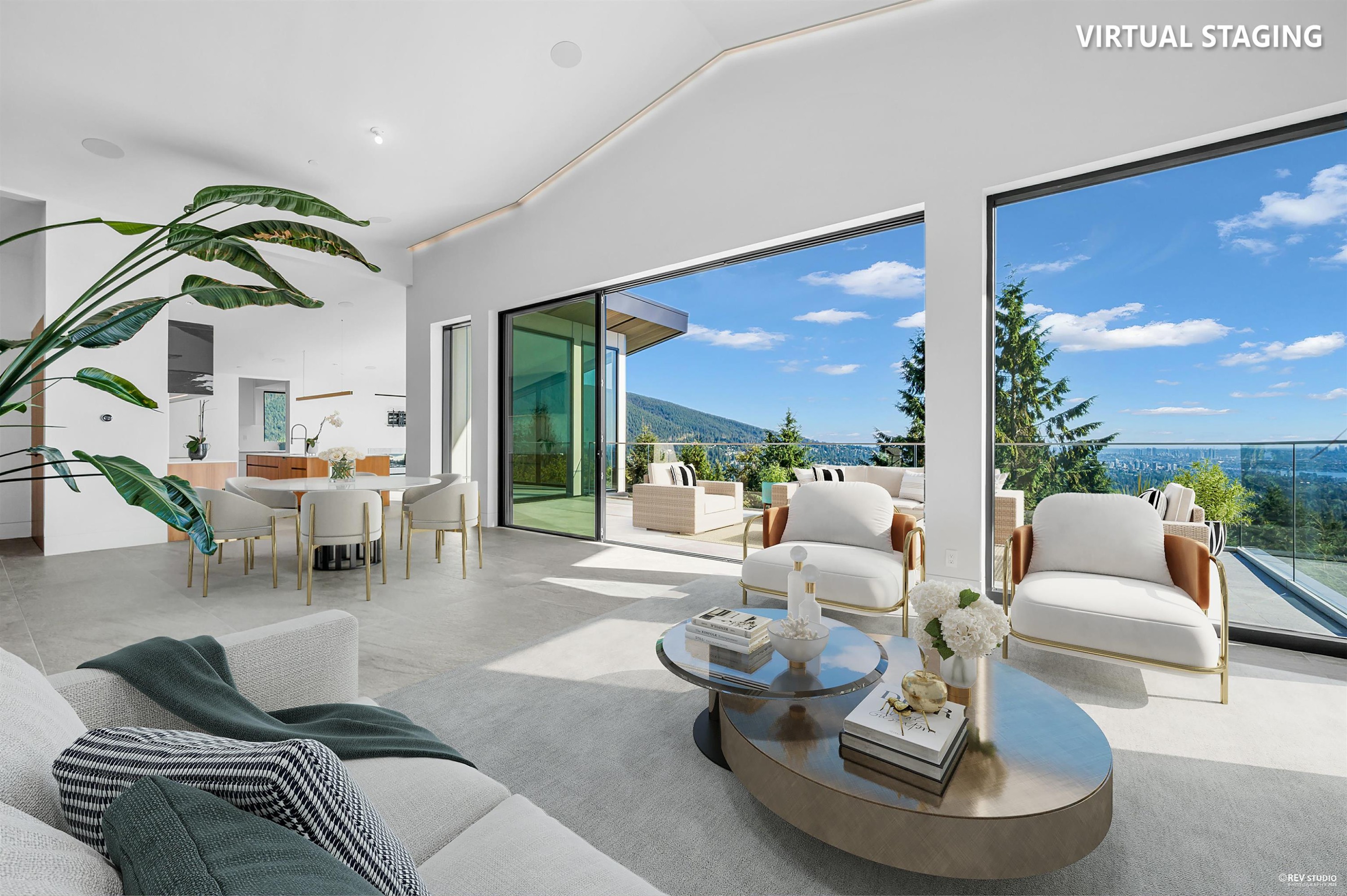535 Craigmohr Drive, West Vancouver, BC
