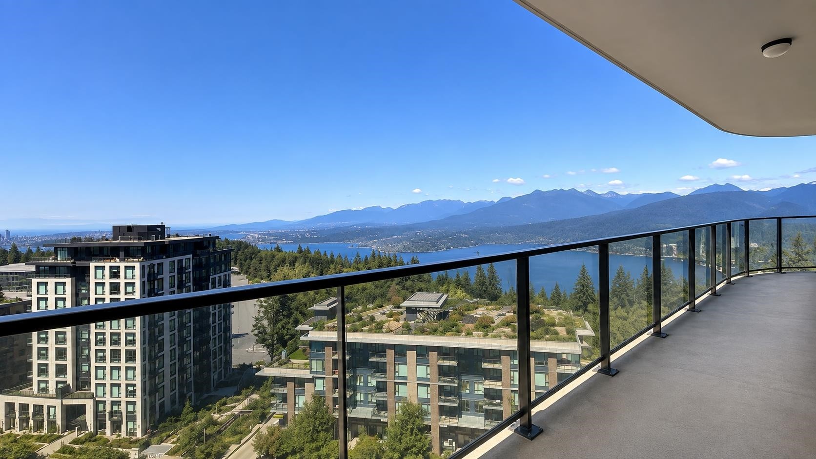 1301-8761 University Crescent, Burnaby, BC