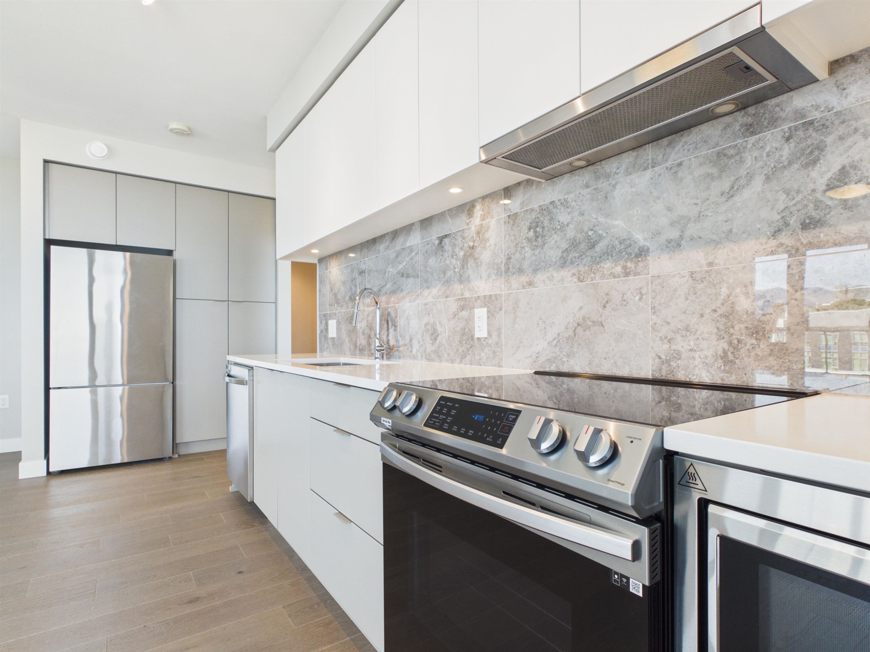 1301-8761 University Crescent, Burnaby, BC