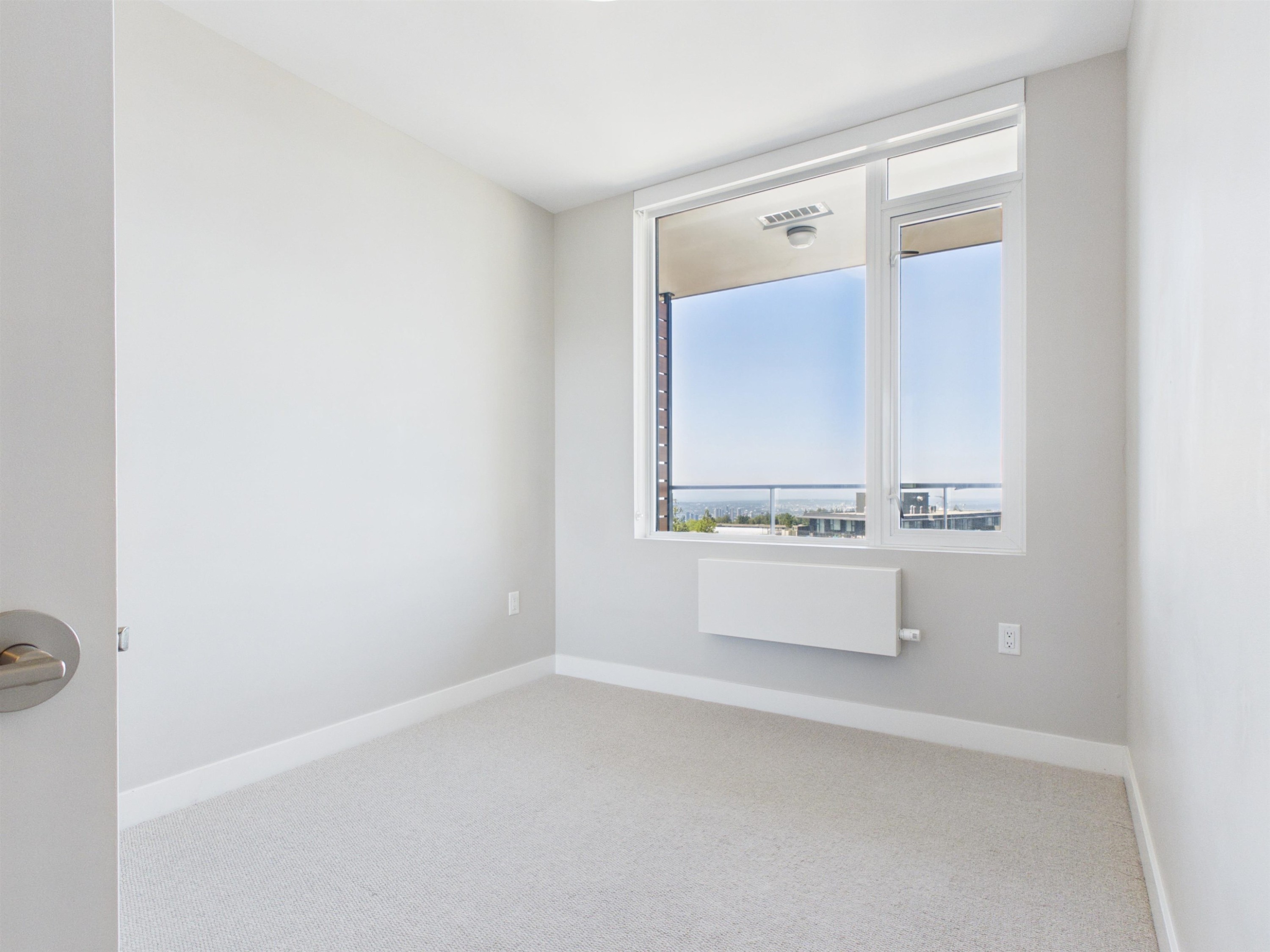 1301-8761 University Crescent, Burnaby, BC