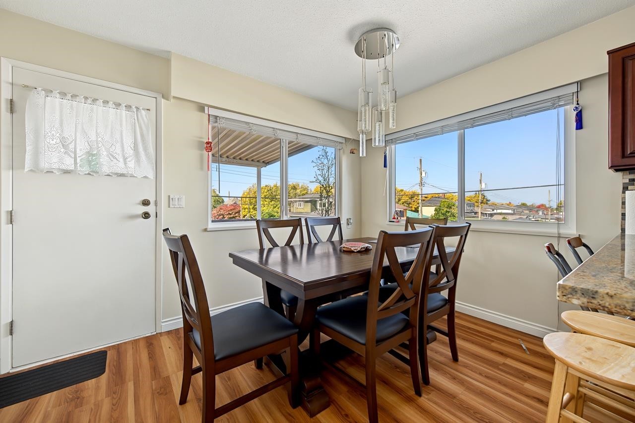 1090 35Th Avenue E, Vancouver, BC