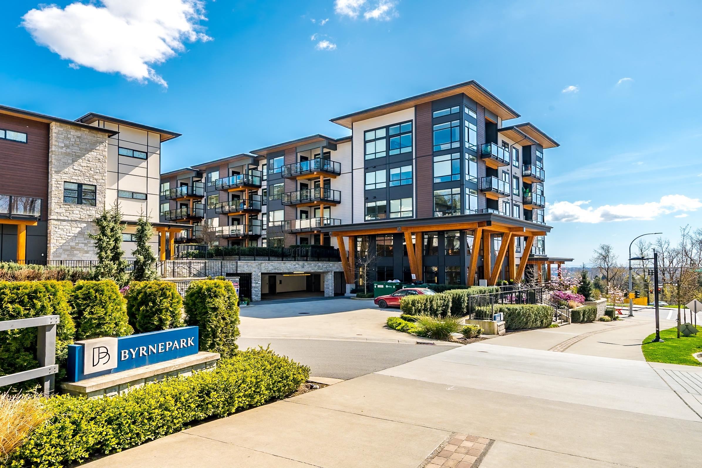 416-6438 Byrnepark Drive, Burnaby, BC