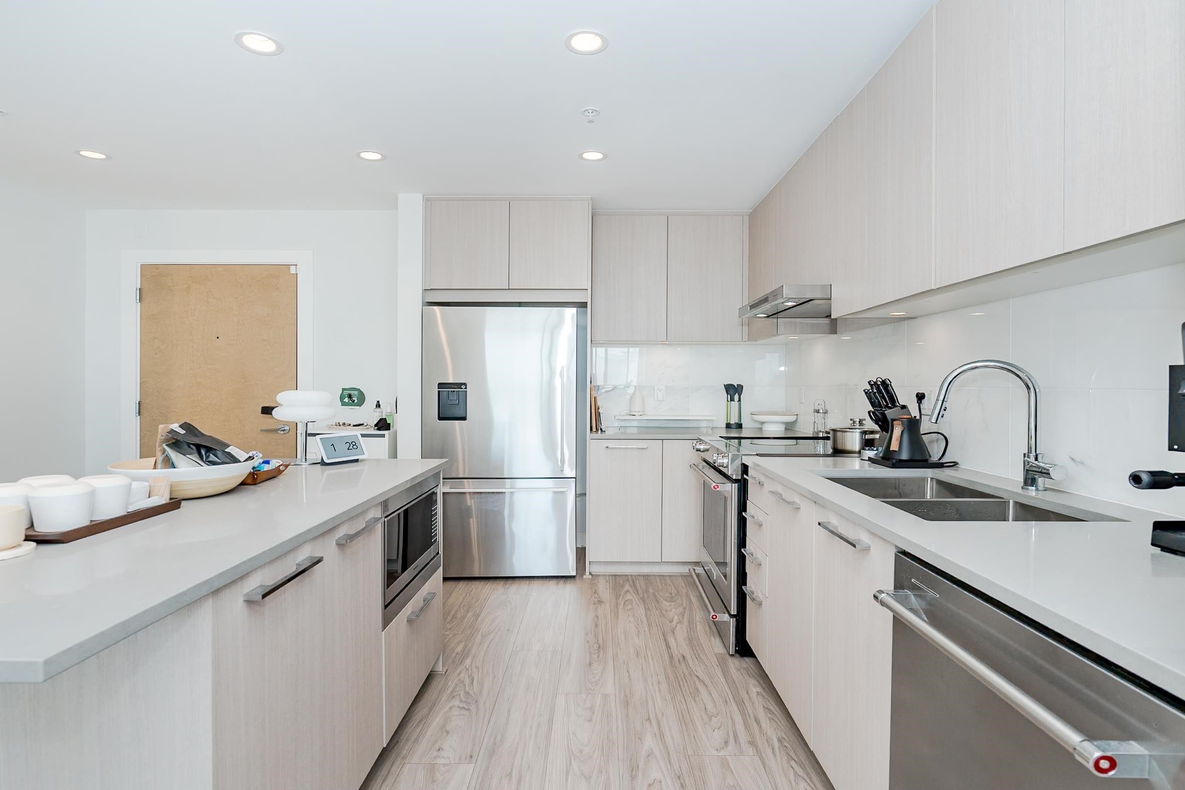 416-6438 Byrnepark Drive, Burnaby, BC