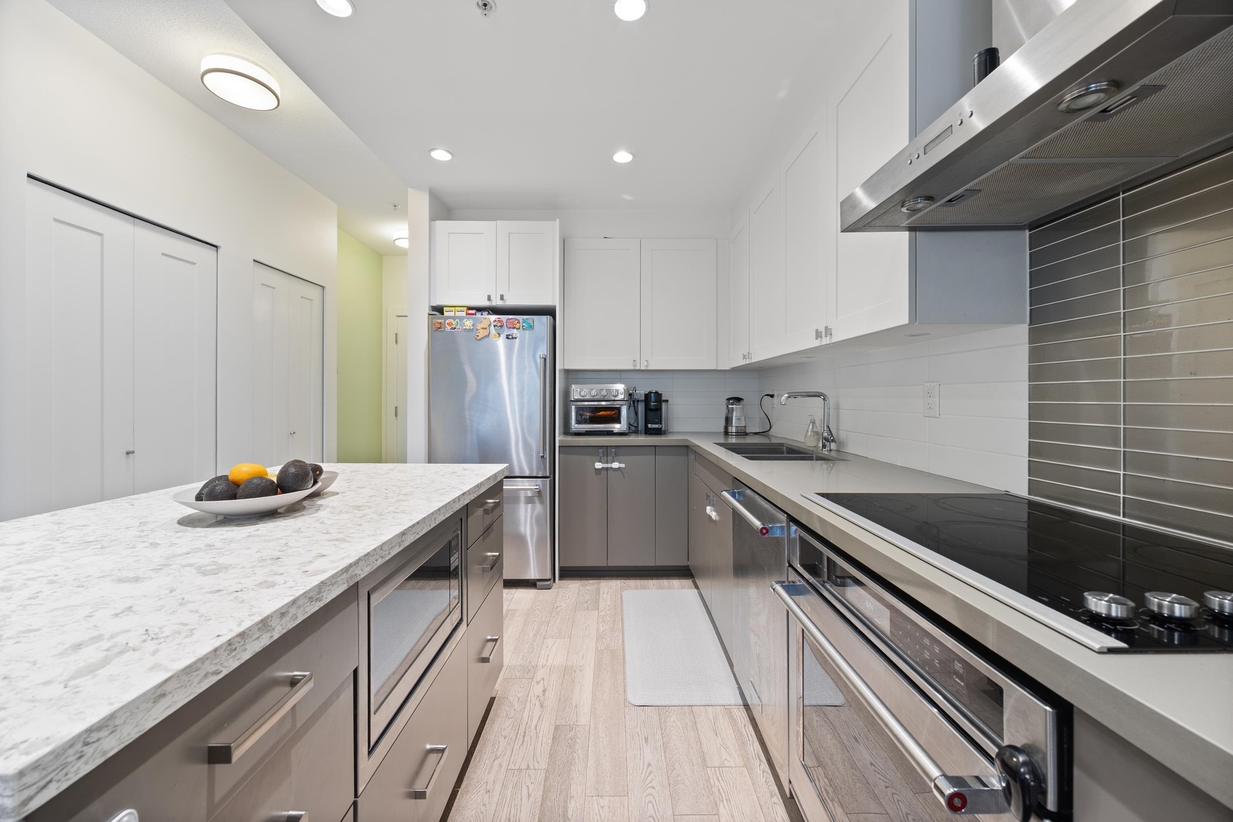 209-3399 Noel Drive, Burnaby, BC