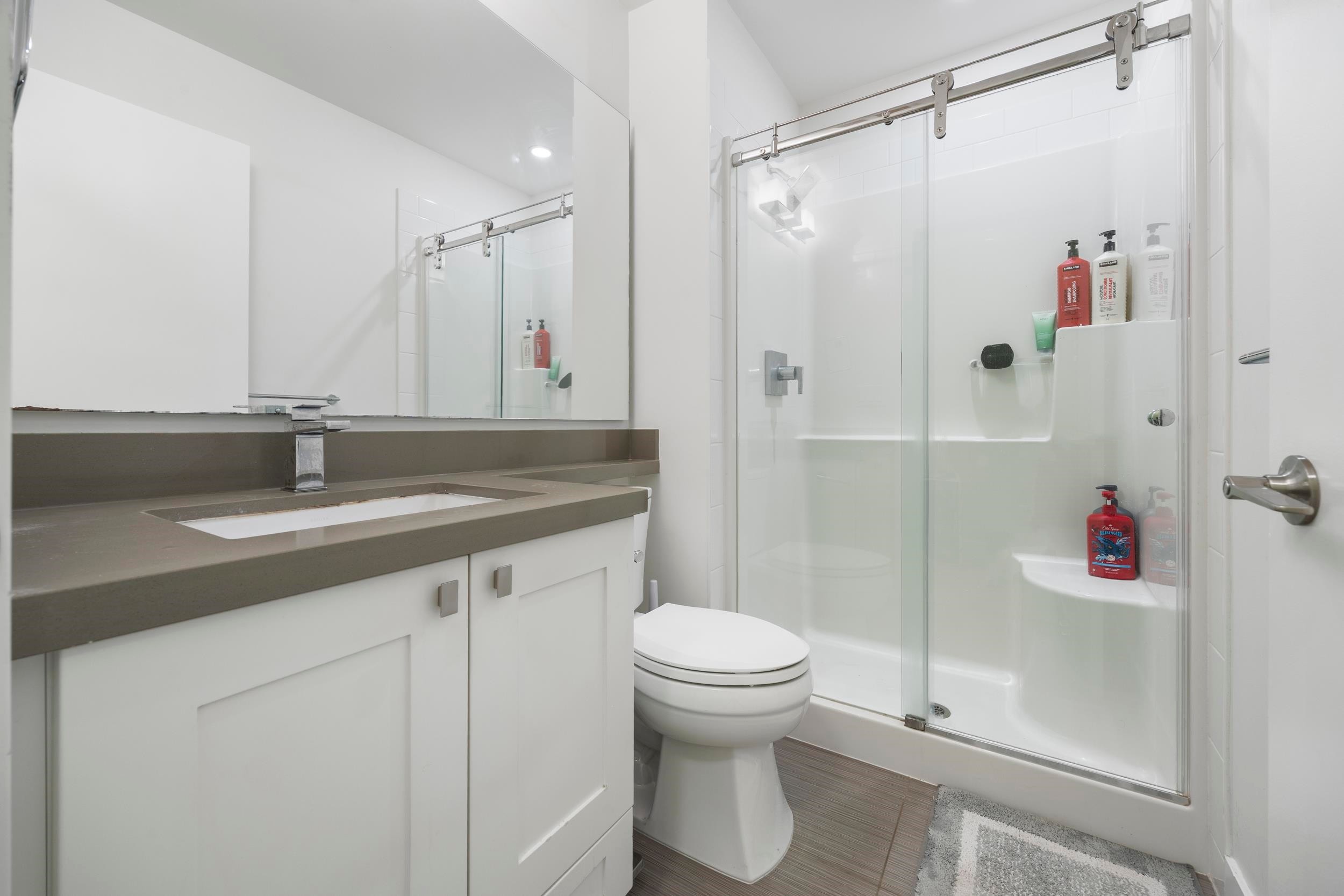 209-3399 Noel Drive, Burnaby, BC