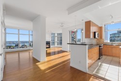 1406-160 13th Street ENorth Vancouver, BC V7L 2L5