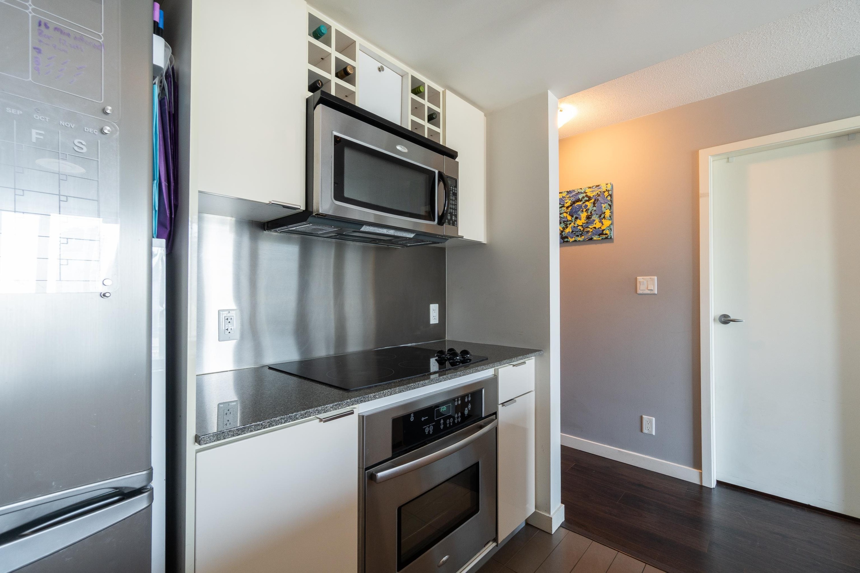 3301-233 Robson Street, Vancouver, BC
