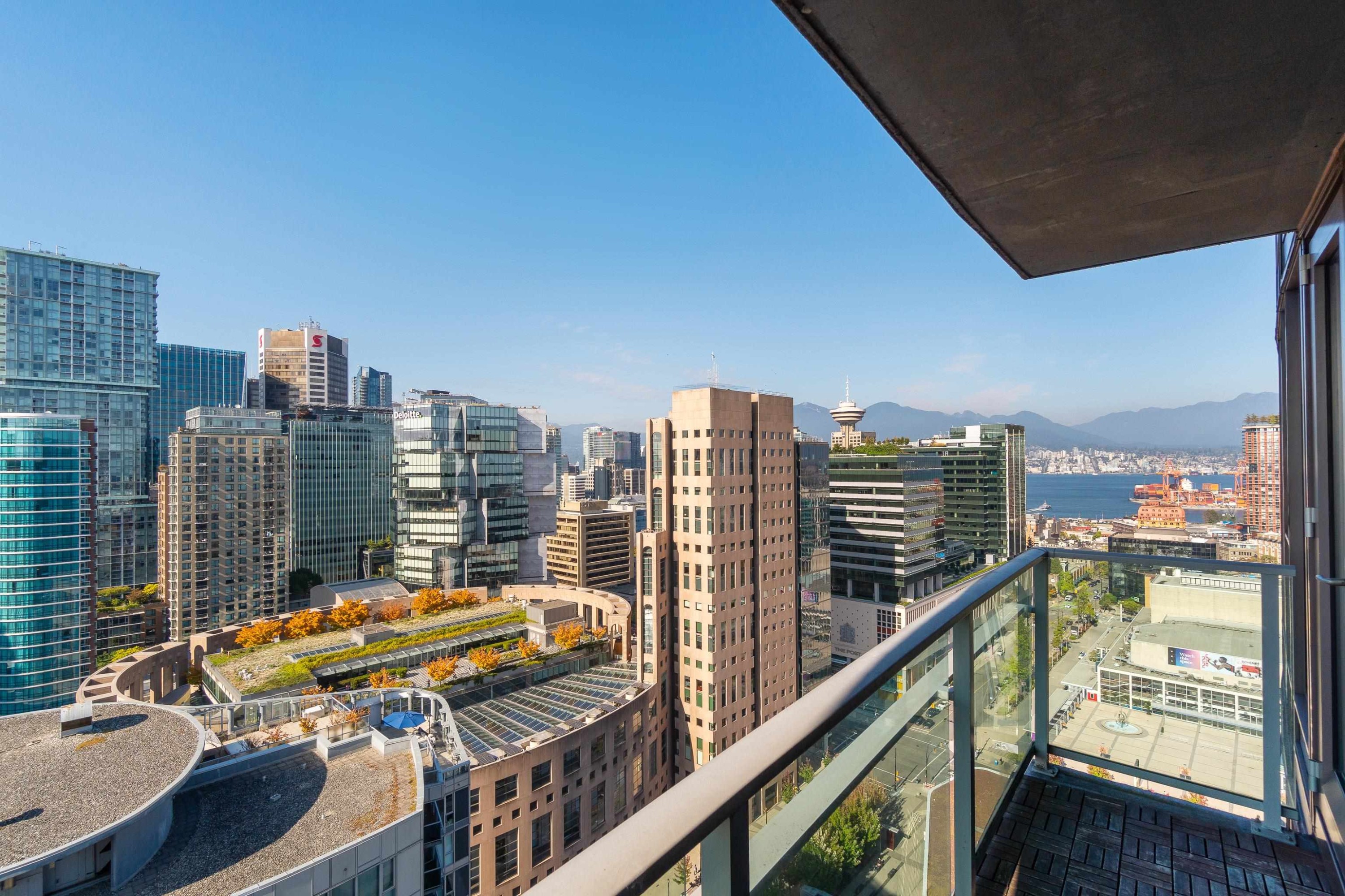 3301-233 Robson Street, Vancouver, BC