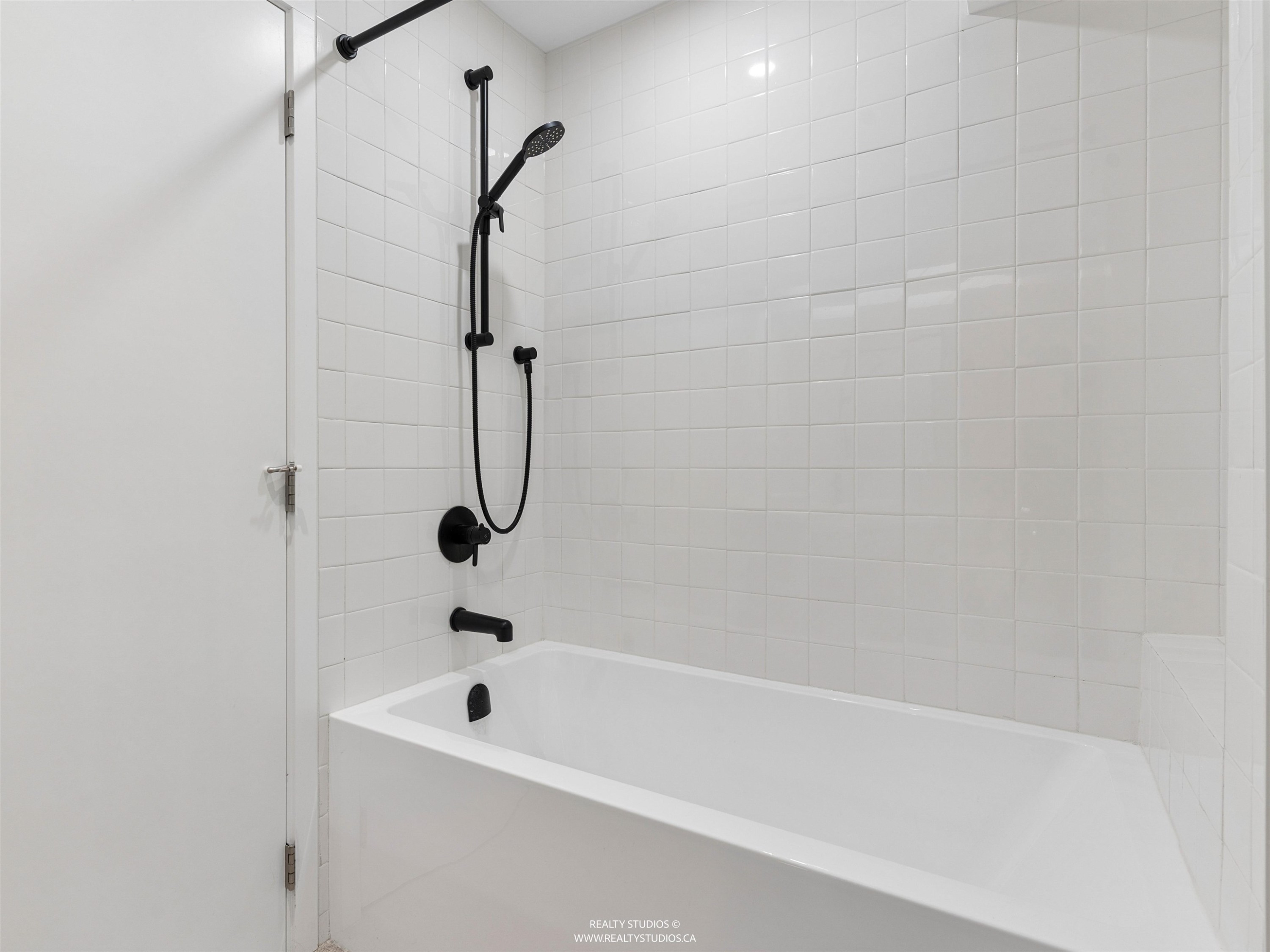 476 29Th Avenue E, Vancouver, BC