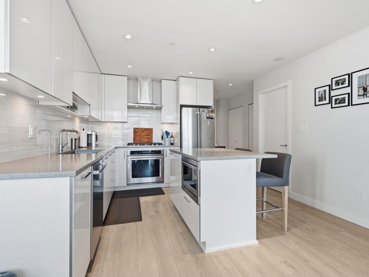 2702-1788 Gilmore Avenue, Burnaby, BC