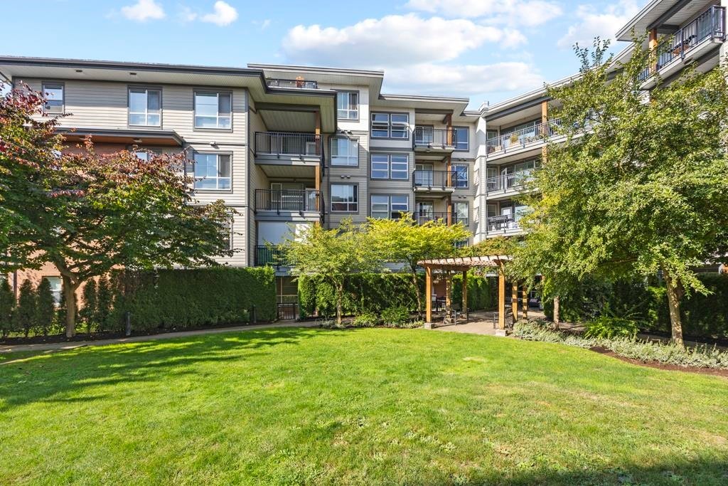 216-607 Cottonwood Avenue, Coquitlam, BC